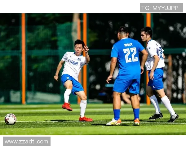 足球球星婚讯独家曝光 新浪网全程直播精彩瞬间